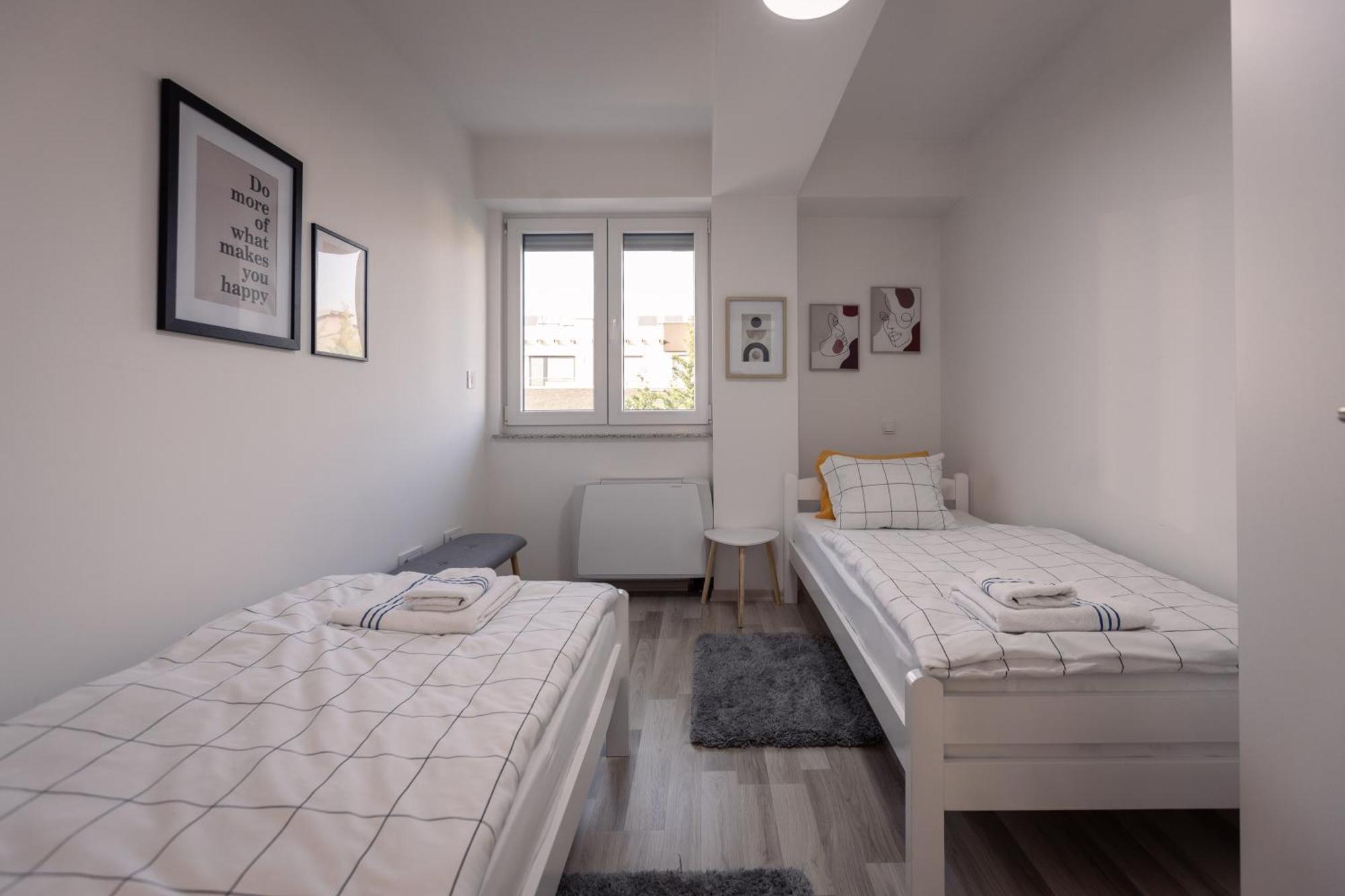 T20 Apartments Skopje Buitenkant foto